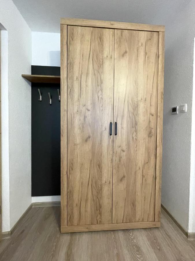 Apartments And Rooms Pri Baslju Cerkno Exterior photo